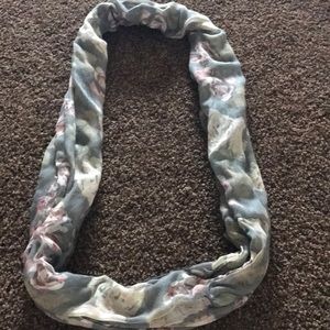 Grey Scarf with flowers